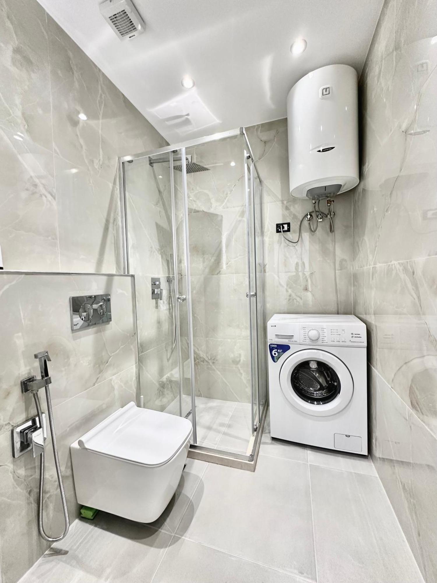 Al Mare Rooms Sarandë 外观 照片