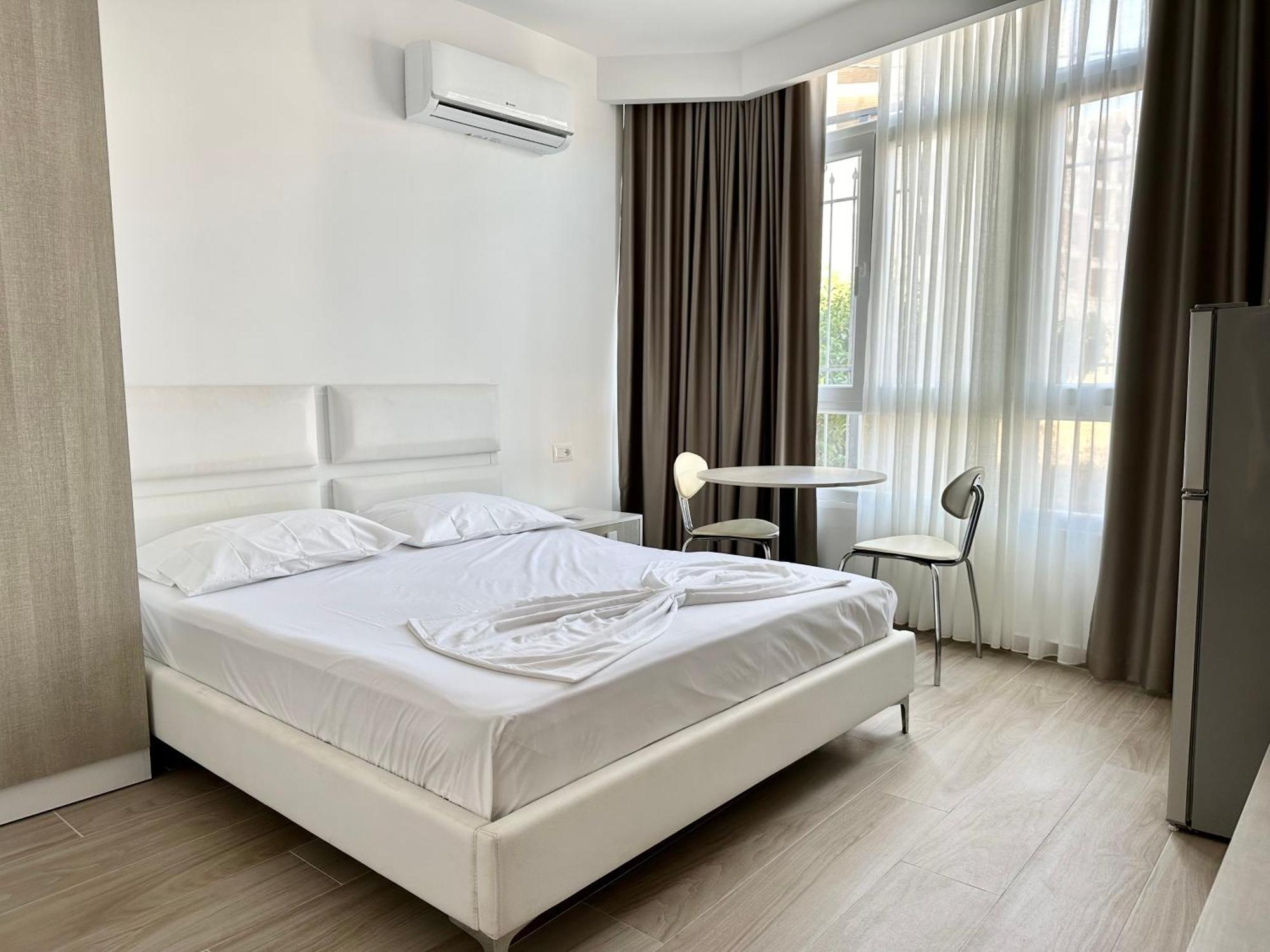 Al Mare Rooms Sarandë 外观 照片