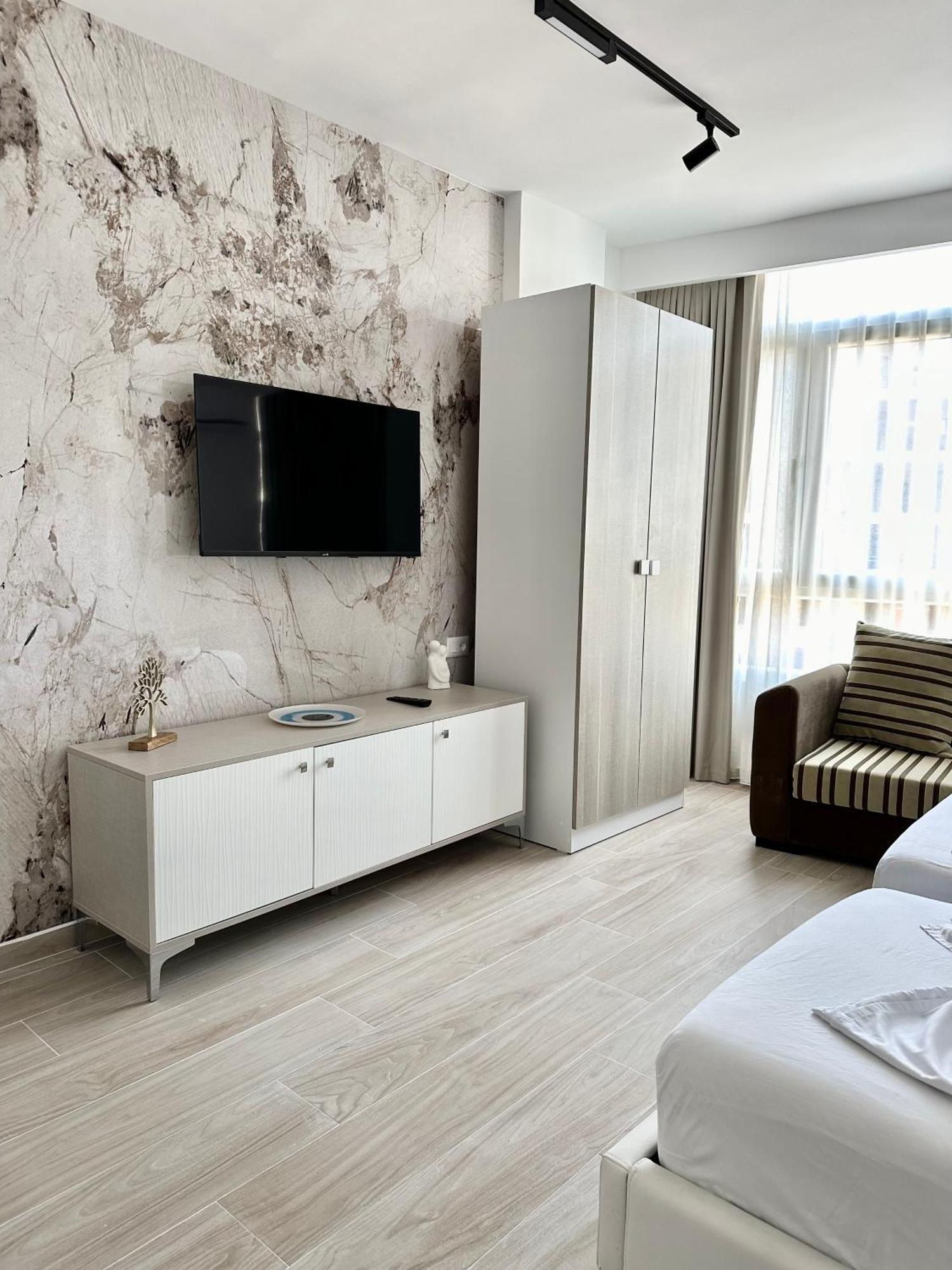 Al Mare Rooms Sarandë 外观 照片