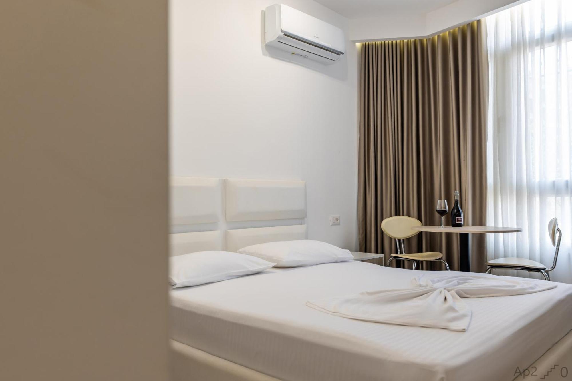 Al Mare Rooms Sarandë 外观 照片