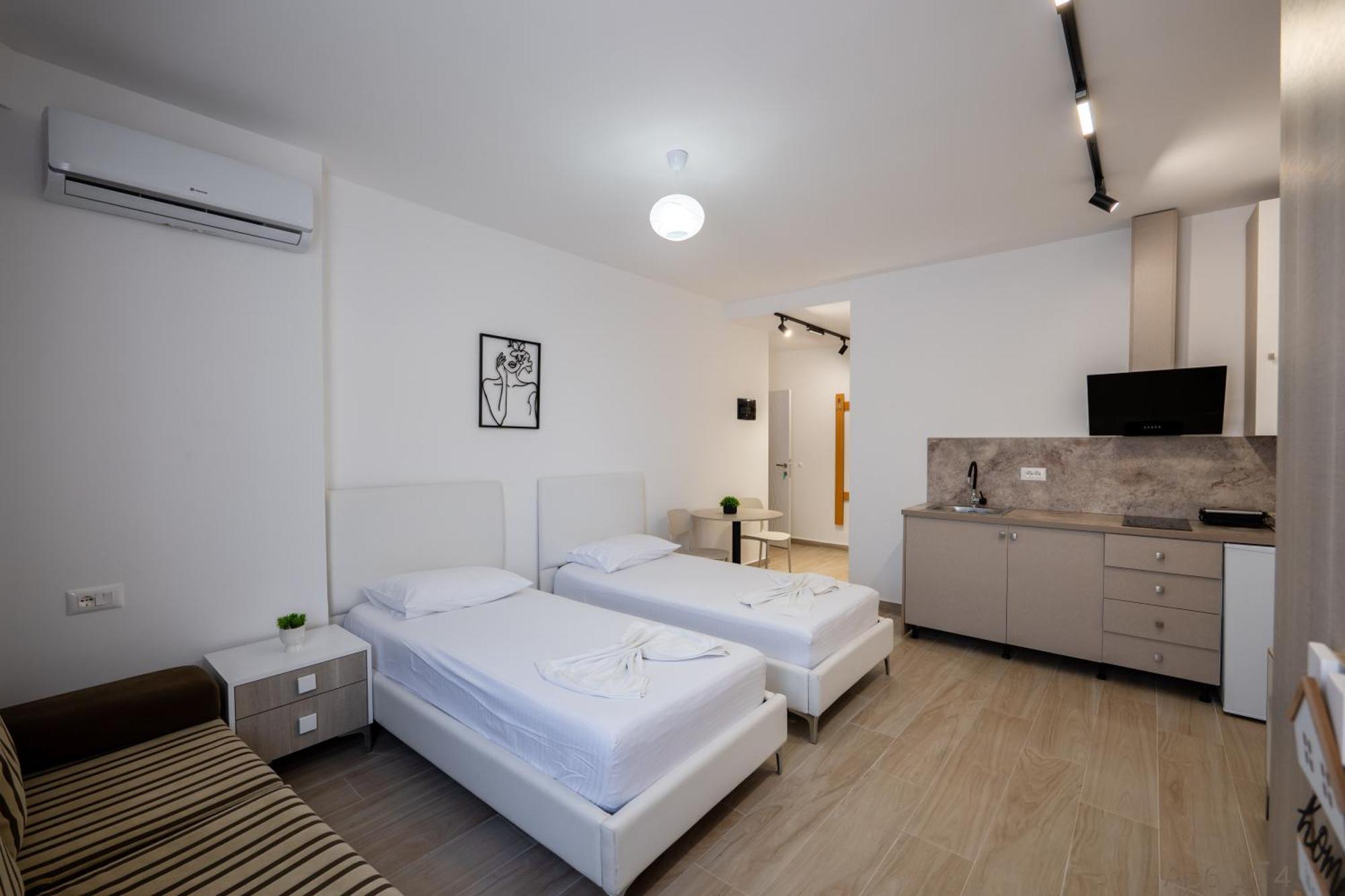 Al Mare Rooms Sarandë 外观 照片